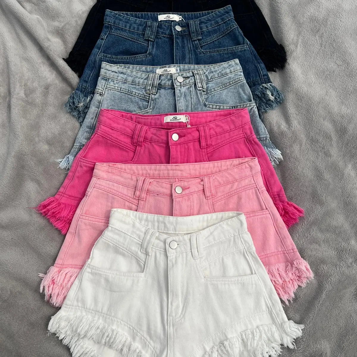 Denim frayed hem/ frill shorts