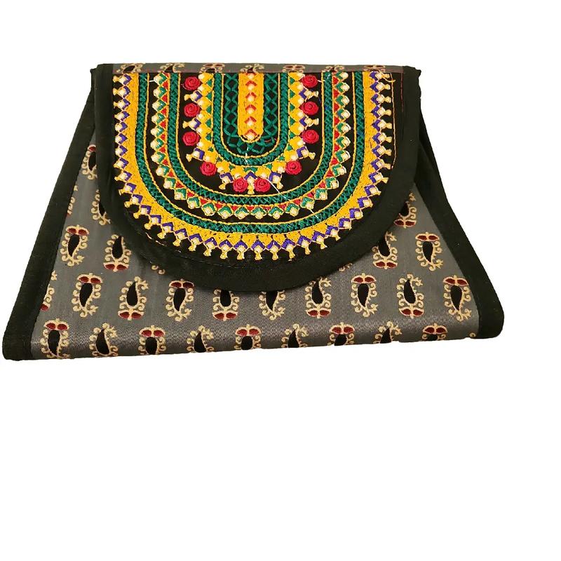 clutch bag 0