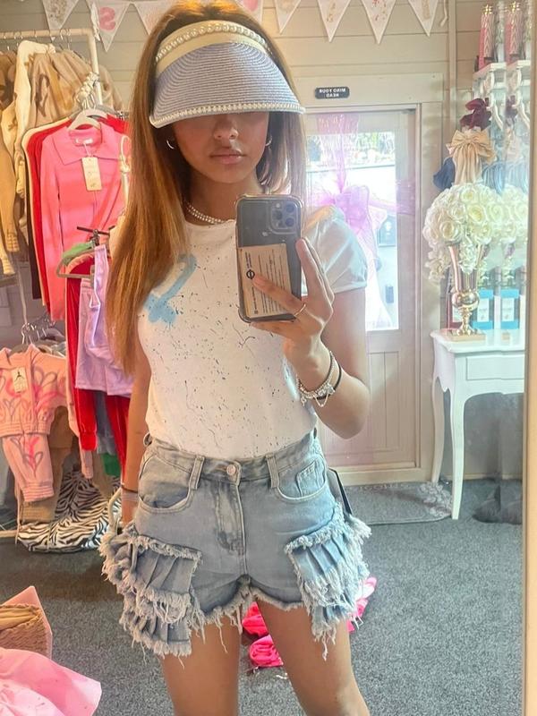 [IRIS ROSE BOUTIQUE] Petite Womenswear / Girlswear Distressed Ruffle Denim Shorts With Pockets , Casual Breathable Outfit 4