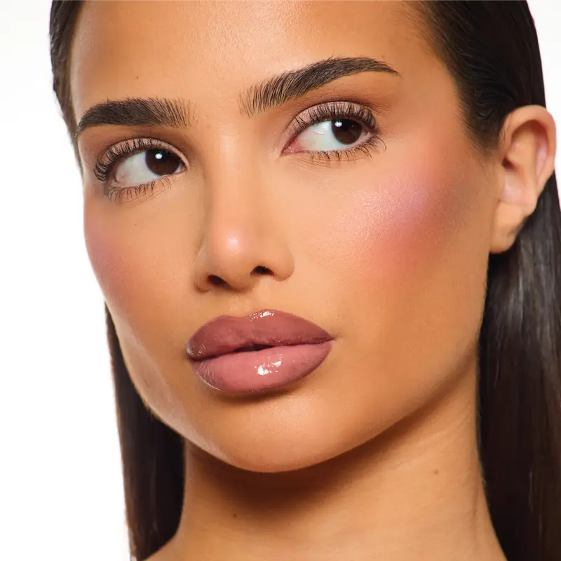 FYNE Luscious Lip Oil. 3
