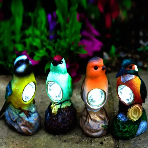 Solar Bird Garden Decorations LED Spotlight Robin, Kingfisher, Blue Tit or Woodpecker