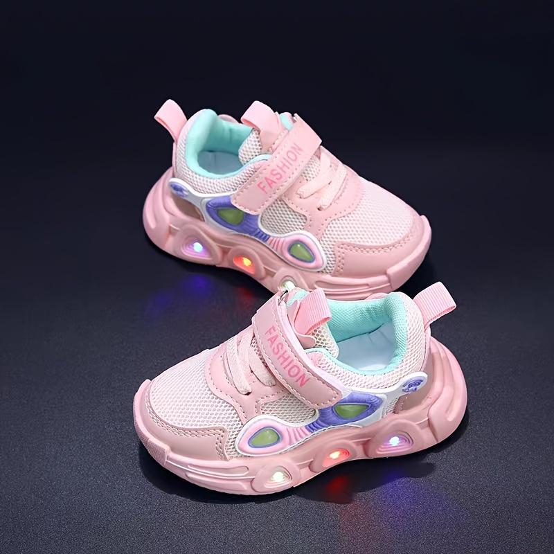 New Spring And Autumn Light-Up Mesh Shoes for Boys And Girls, Soft-Soled Casual Sports Shoes. 4