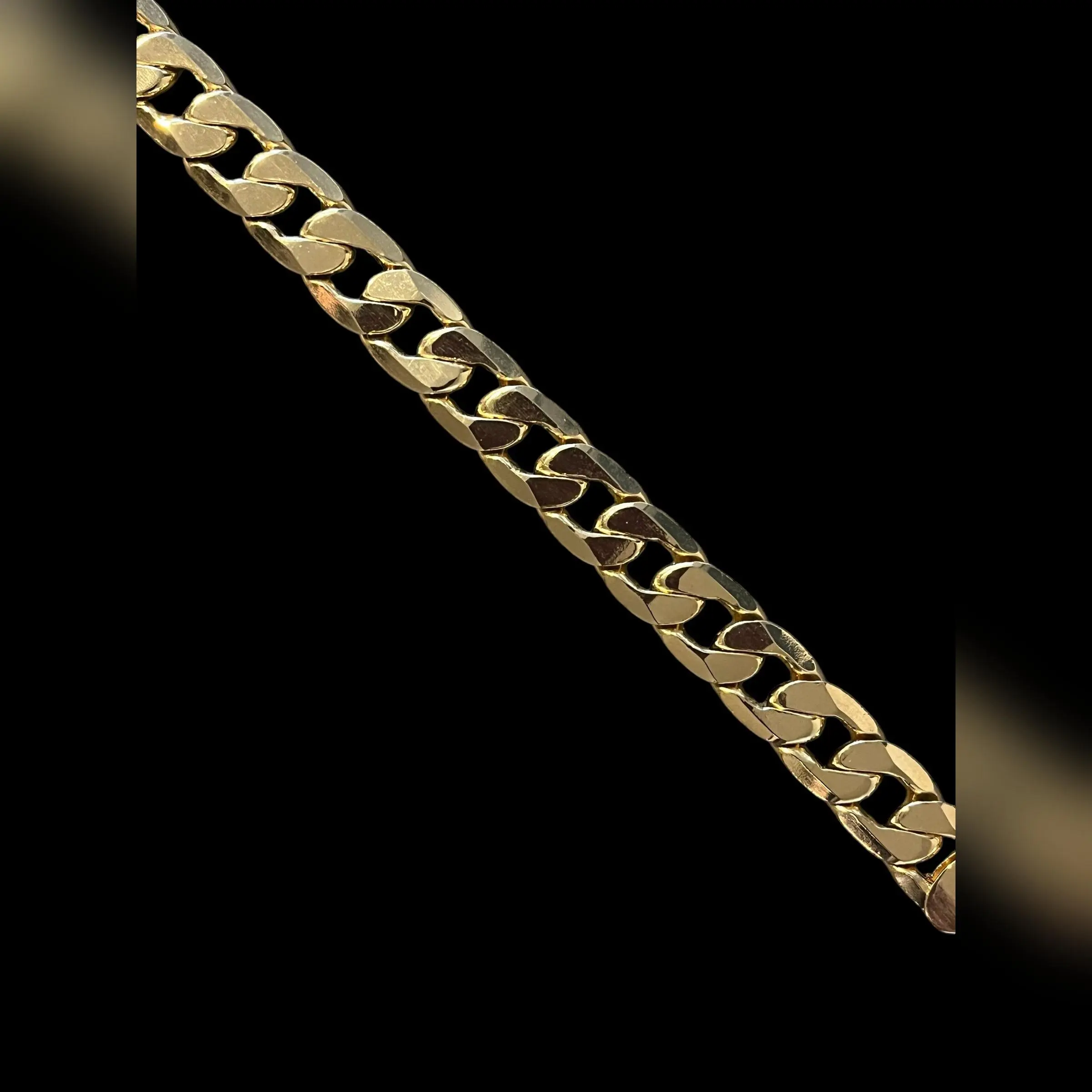 12mm Gold Cuban Curb Bracelet 8 Inches