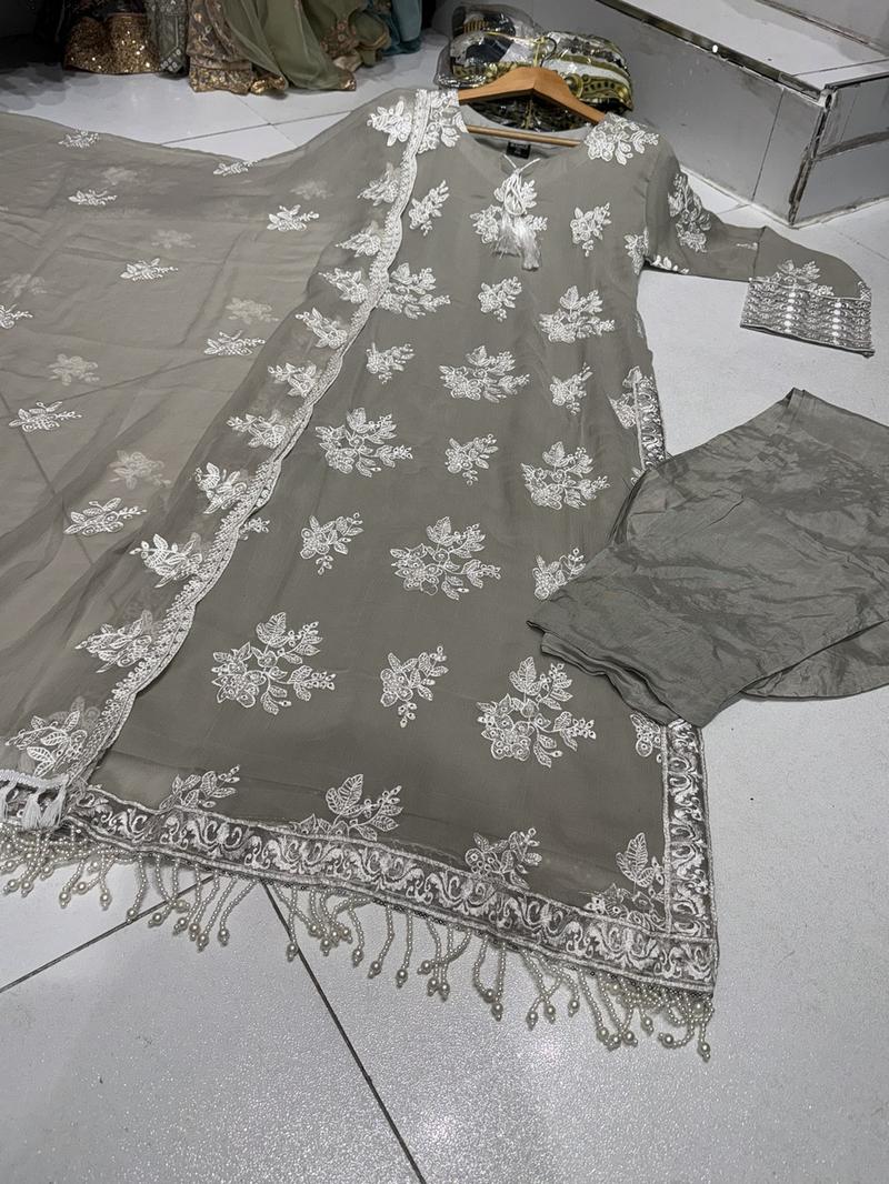 Product Introduction of 4 Colours AD’AAB salwar kameez dress 3 piece Pakistani white embroidered wedding edt S-XXL Womenswear 46