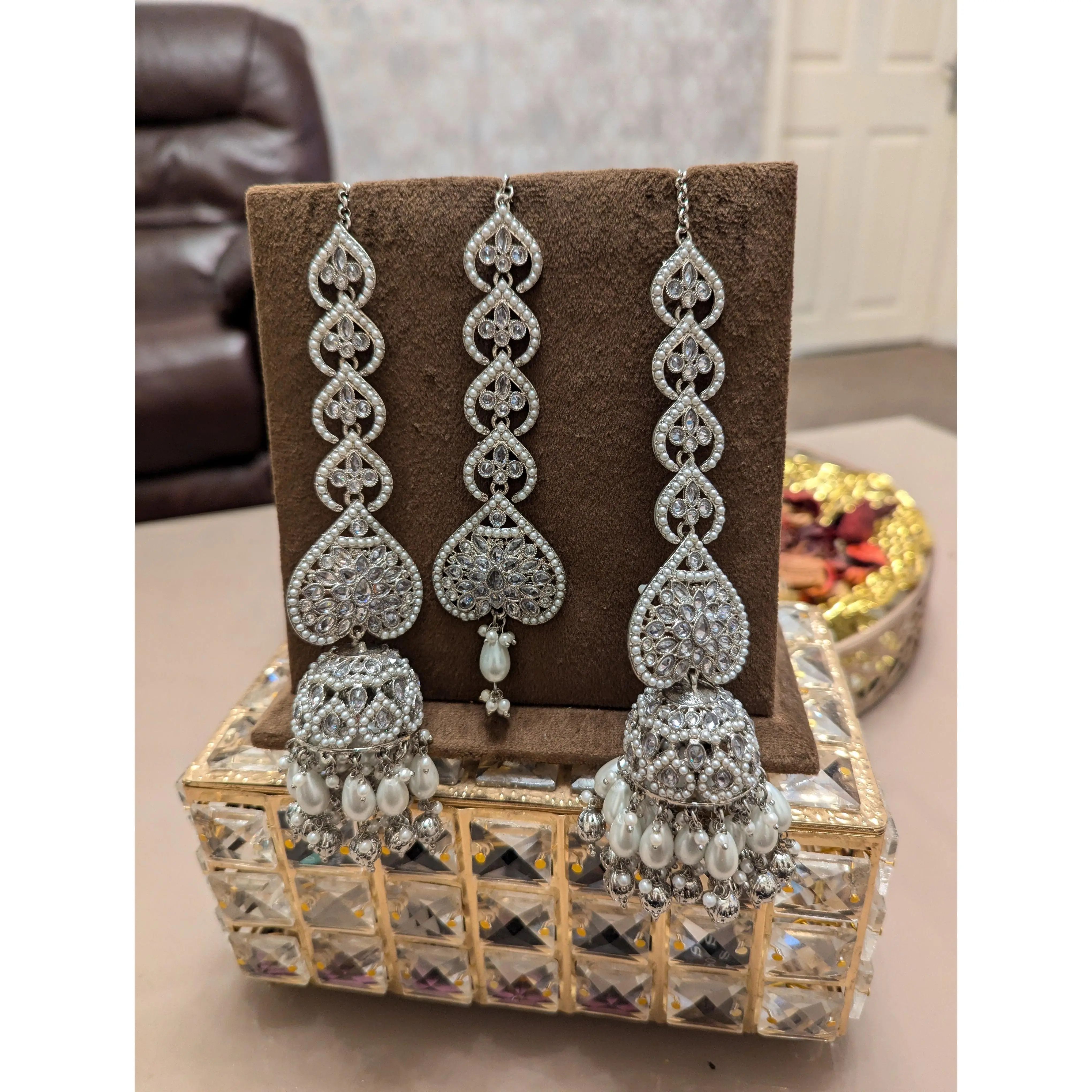 White oversized earrings tikka jewellery set