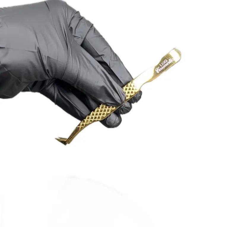 LGG Cosmetics Gold Edition Eyelash Tweezers 2