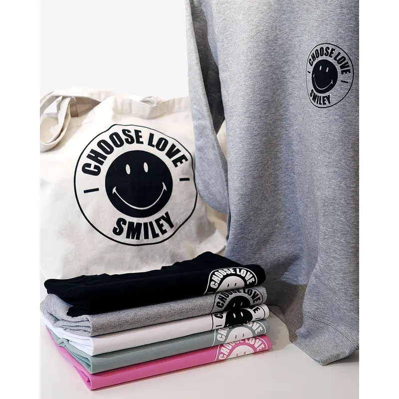 Choose Love × Smiley Grey T-Shirt - Unisex - Tshirt Cotton Menswear Top Streetwear Shortsleeve Round Neck Crewneck Casual Mens Womens Organic Tee Man 7