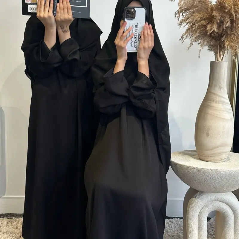 Junior Girls Abaya 6