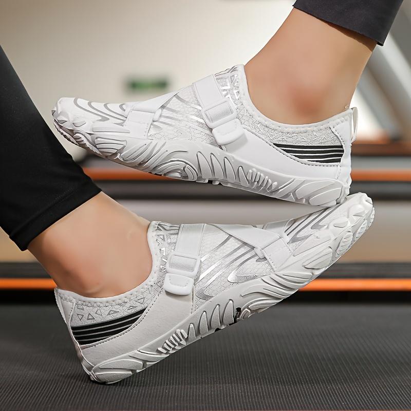 Product Introduction of Women's sports water shoes are casual, breathable, lightweight, fast drying, anti slip, barefoot, and suitable for surfing, swimming, fishing, diving, fitness training, outdoor river tracing, and adjustable fit 2
