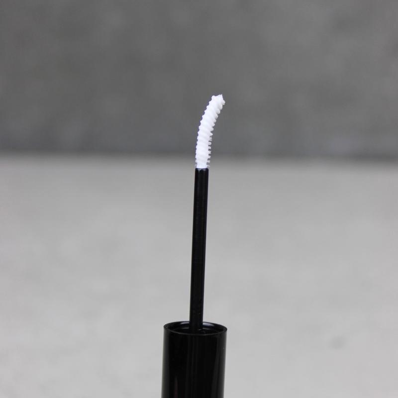 Bond and Seal Glue White to Clear for Lash Extensions - Water Resistant, 4.5ml Eyelashes Makeup Waterproof Eyelash Extensions Cosmetic Eyelashes Extensions 24 months solid cosmetics 1