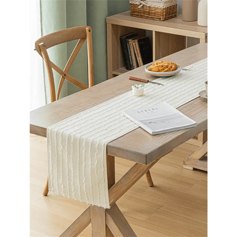 1pc Green Nordic Style Kitchen & Dining Table Decor Striped Jacquard Table Runner For Home & Kitchen 2