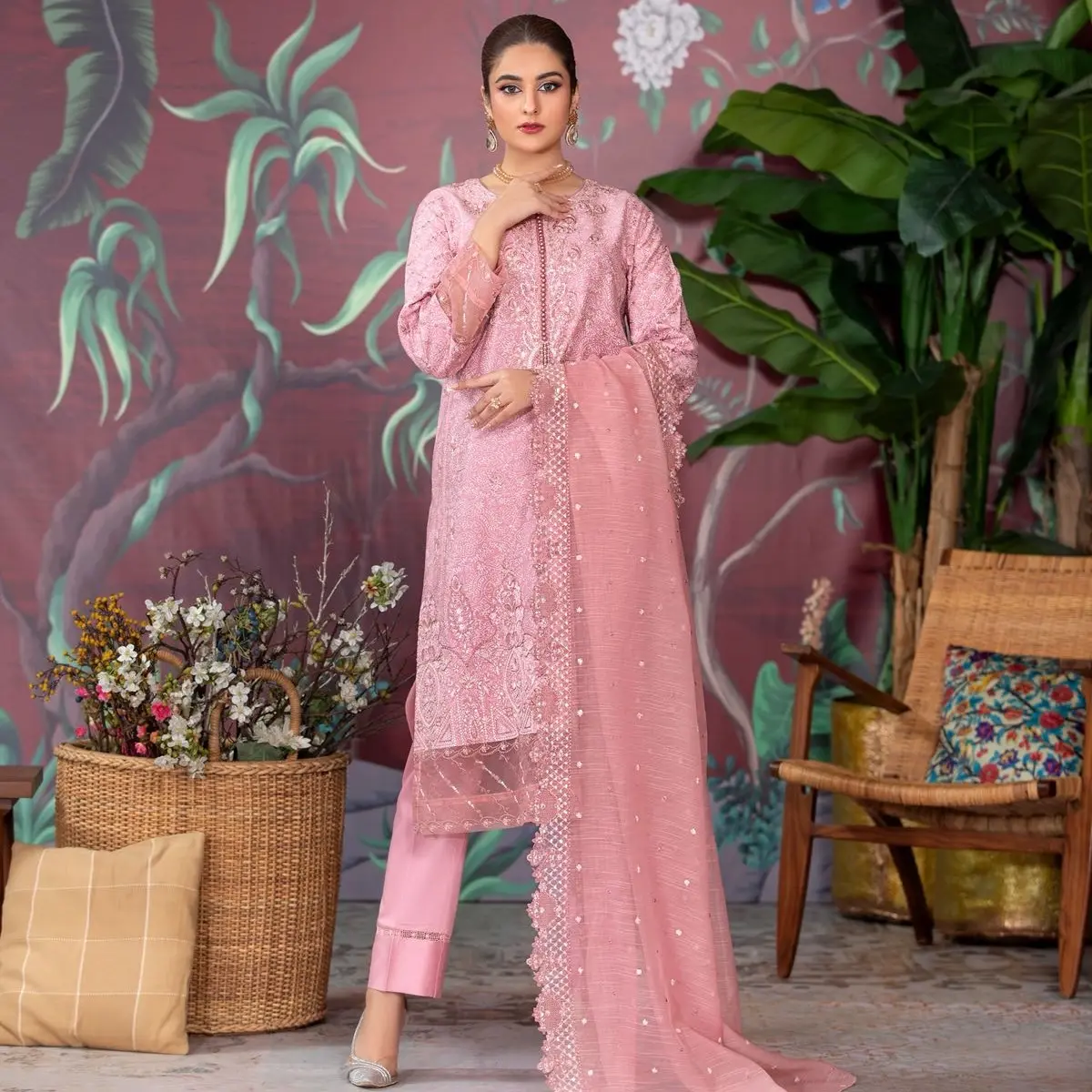 Branded 3 Piece Ready To Wear Suit | Embroidered Suit |New Arrival|