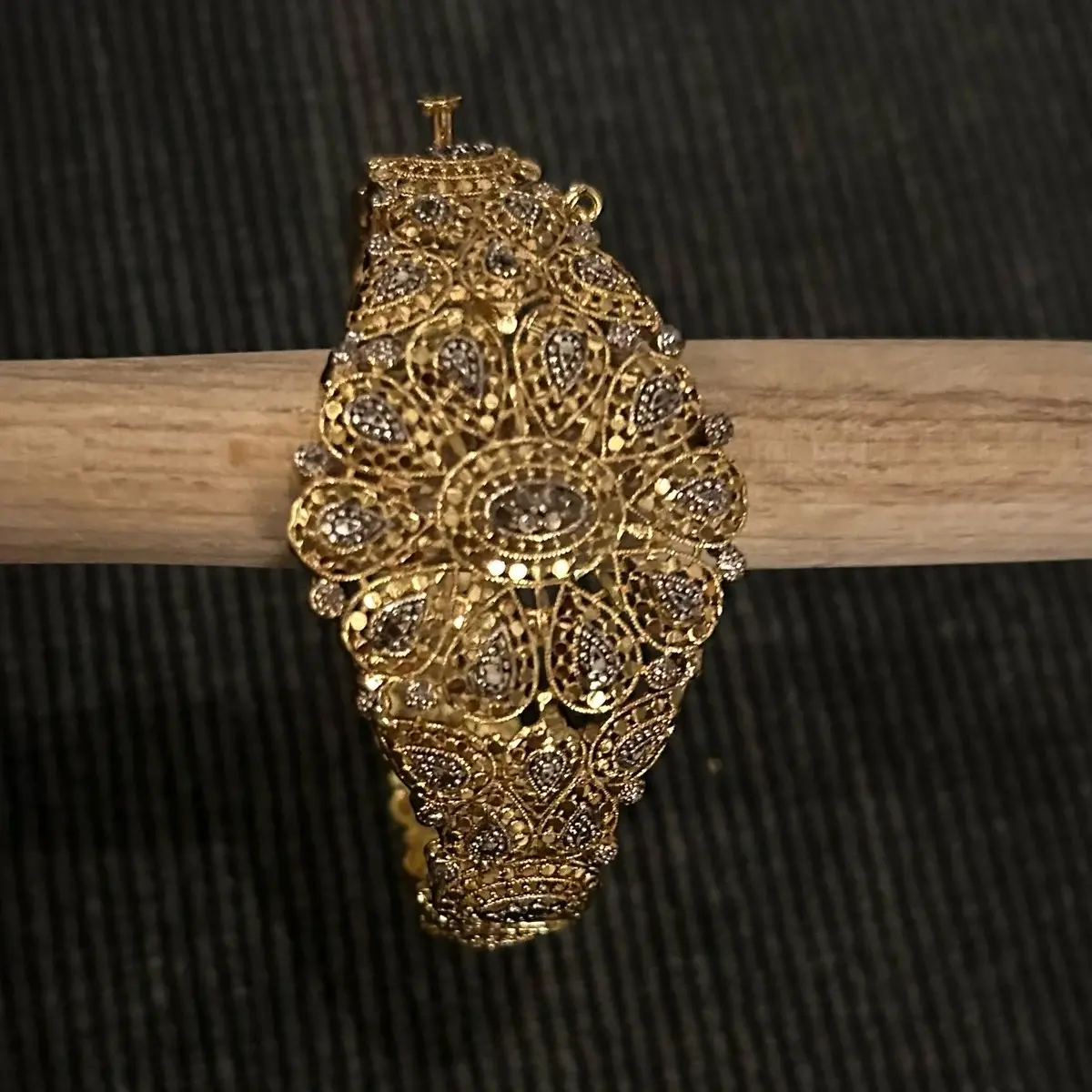 Pakistani golden Kara bangle