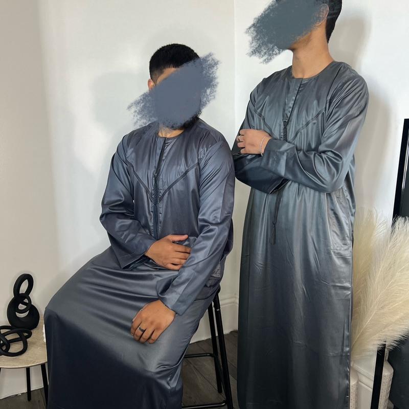 Traditional gunmetal Omani style thobe 1