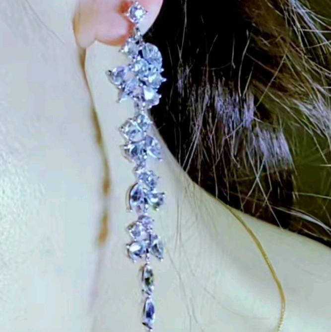 Artificial Gemstone Jewellery Sets with butterfly- Perfect for Any Occasion 1