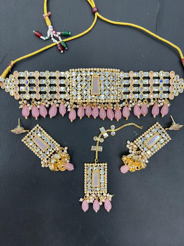 Beautiful and Elegant Fershi Kundon Choker Set 3