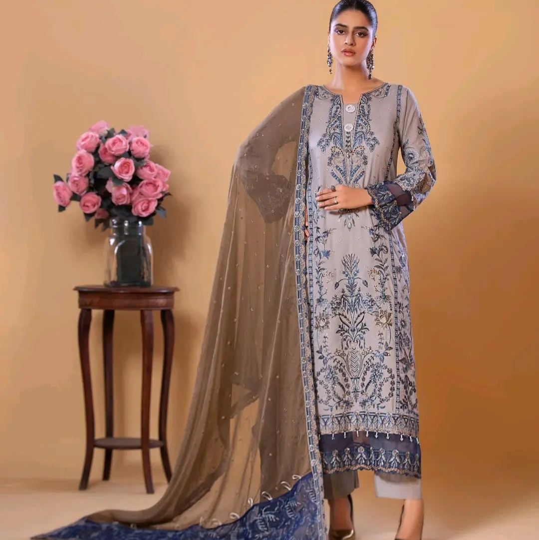 Original Heeras Embroidered Grey  3 piece with chiffon dupatta.