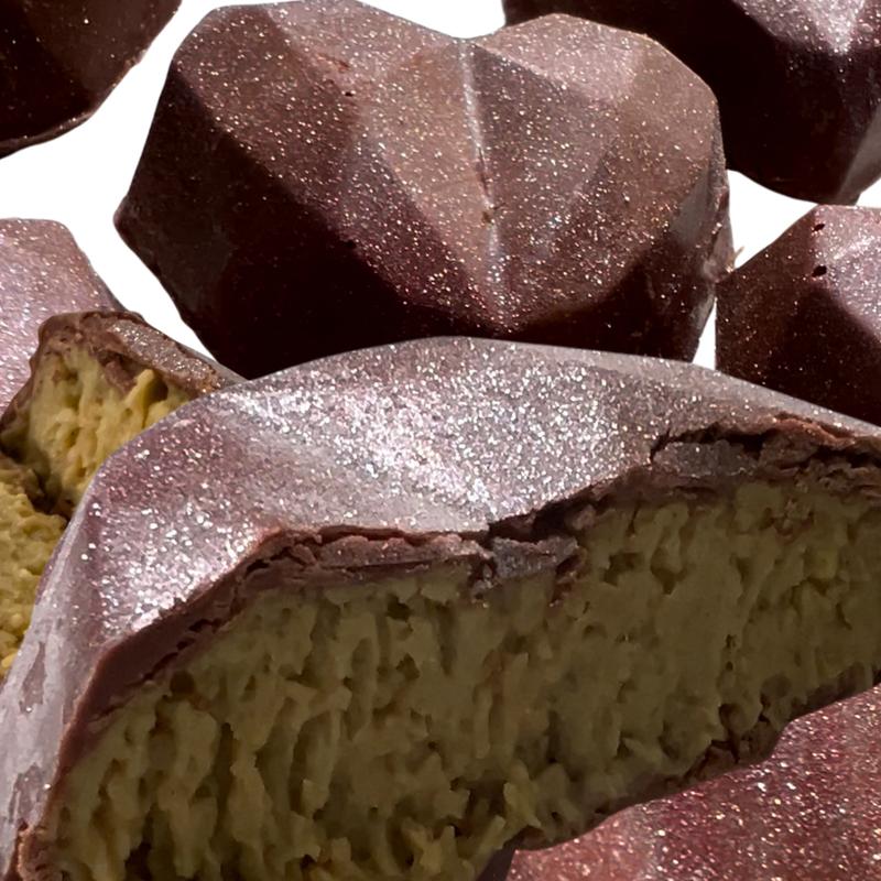 Indulge Viral Dubai pistachio Kunafa Hearts Chocolate- Bulk Available - Dessert, Cake Snack 1