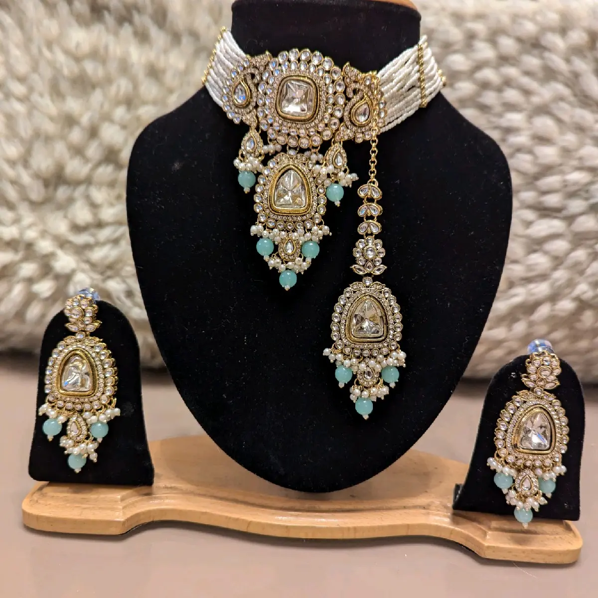 23 stunning beautiful kundan necklace jewellery set with earrings tikka
