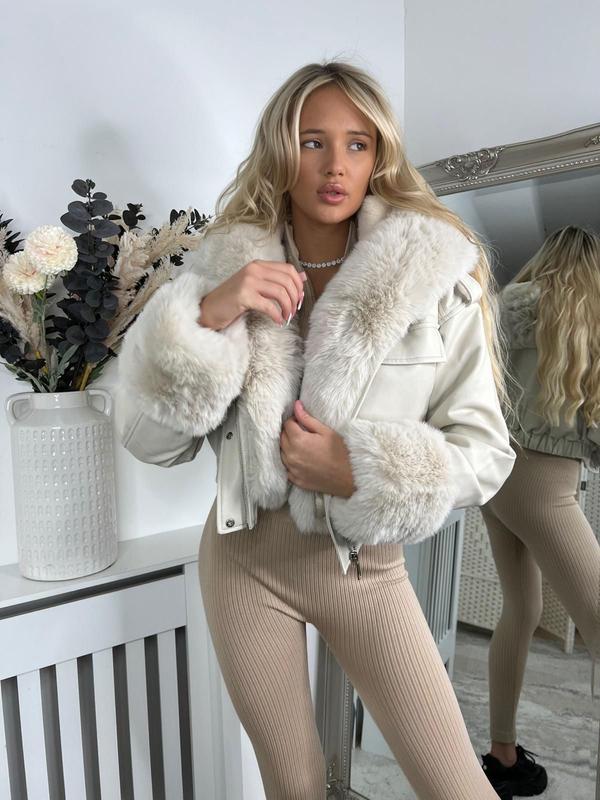 Mia Stylish Faux Fur Women's Jacket With Fur Collar - Chic Elegance Comfort Winter's Pocket Jacket 4