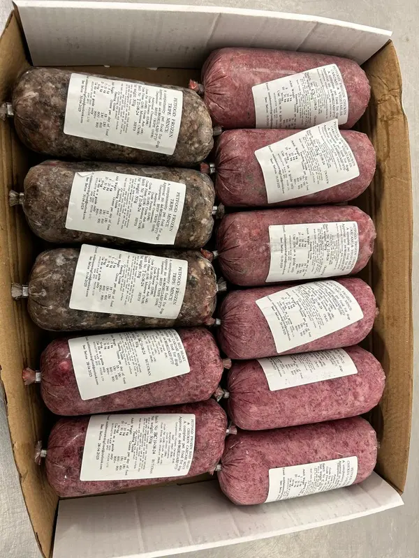 Frozen Raw Dog Food Variety Pack - 24 Rolls (500g Each, 12kg Total) - Includes Chicken, Chicken & Veg, Tripe, Beef & Chicken Flavours) BARF Diet 5