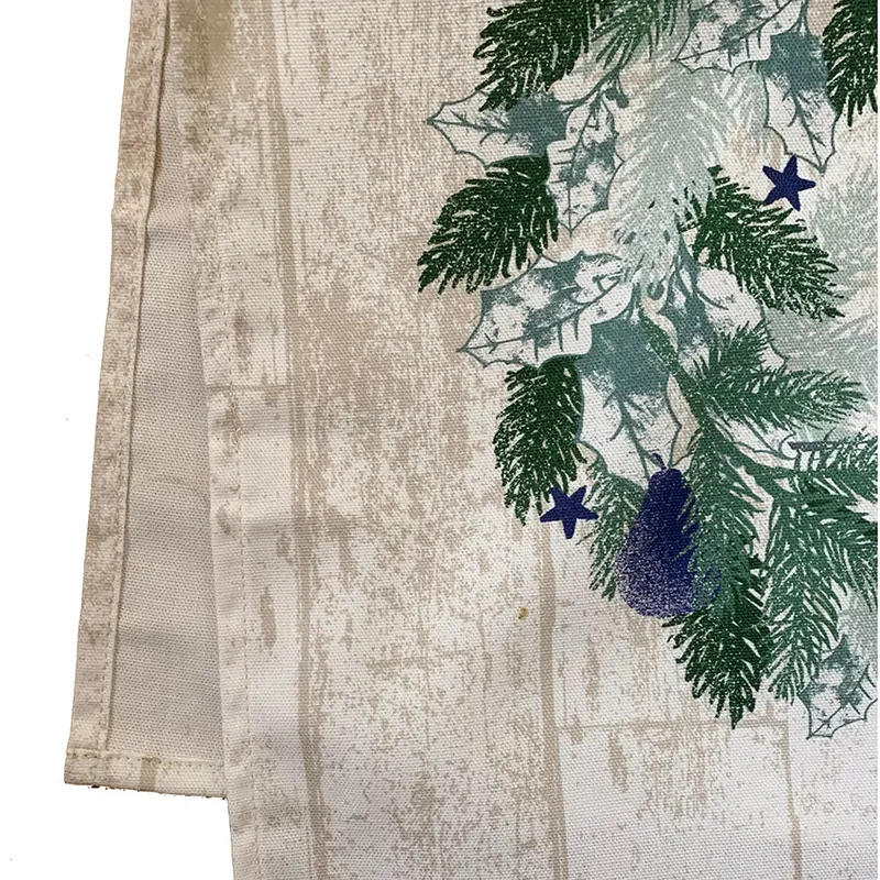 Crisp & Dene Christmas Circle Wreath Tea Towel 1