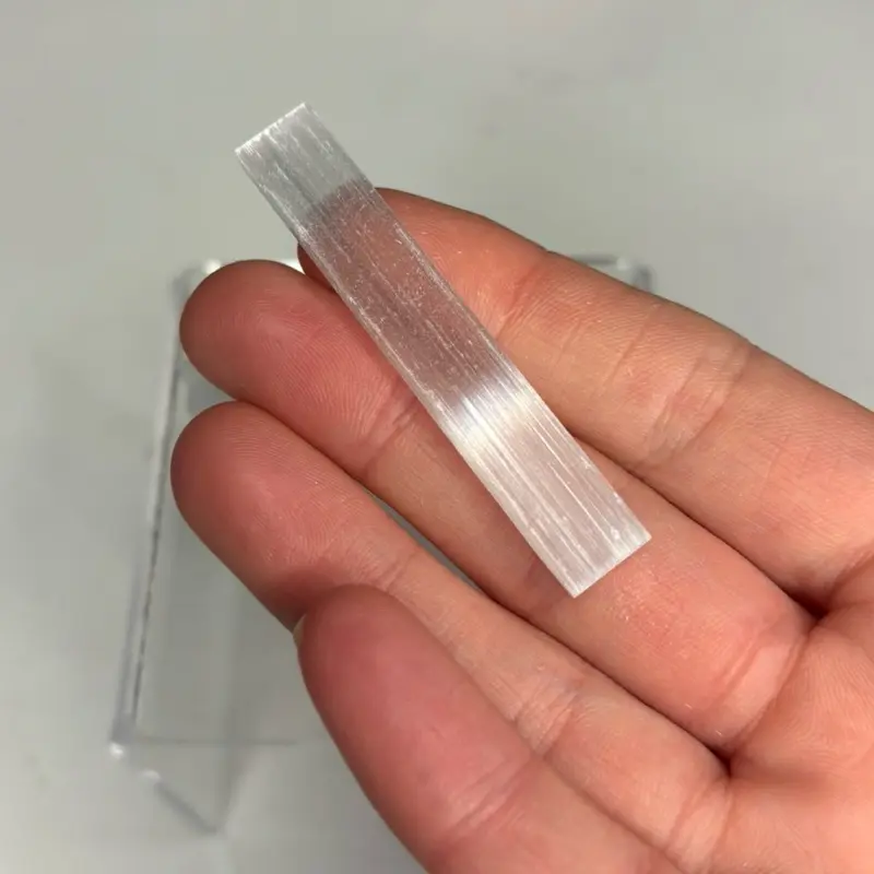 Small Selenite Stick x1 - Satin Spar Selenite wand 1