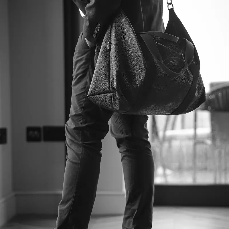 Keep Me Fabulous cleansing wipes for luxury handbags, shoes, luggage and accessories. 3