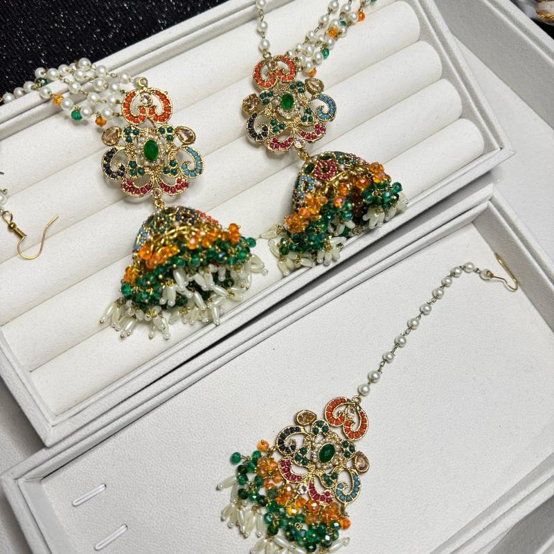 AYEN- Gorgeous head-piece set 0