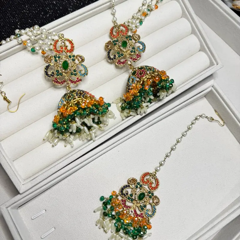 AYEN- Gorgeous head-piece set 0
