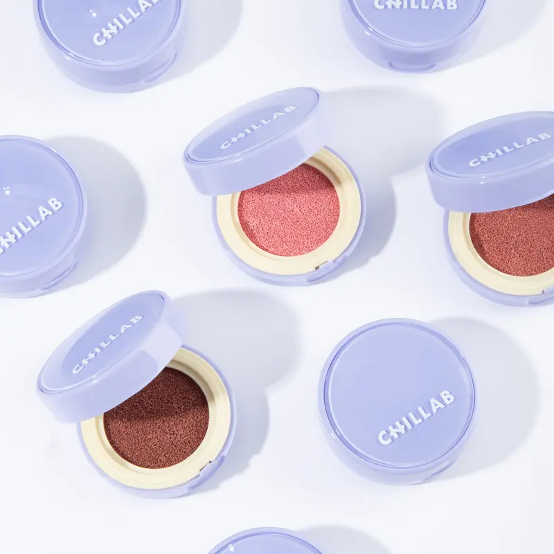 Chillab Vivid Cushion Blush - glowing look with a lightweight formula 1