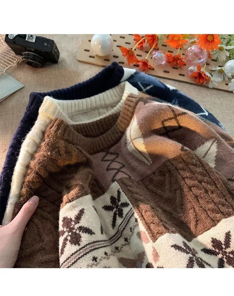 Product Introduction of Clothing 1970s Retro Lazy Winter Knitted Sweater Loose Wool Coat Men Slim Fit Long Sleeve Shirt Travel Casual Occasions Lucky Fashion 8