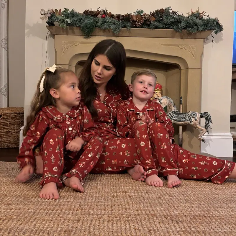 Girls Christmas Family PJs traditional vintage snowman Santa pyjamas matching 2