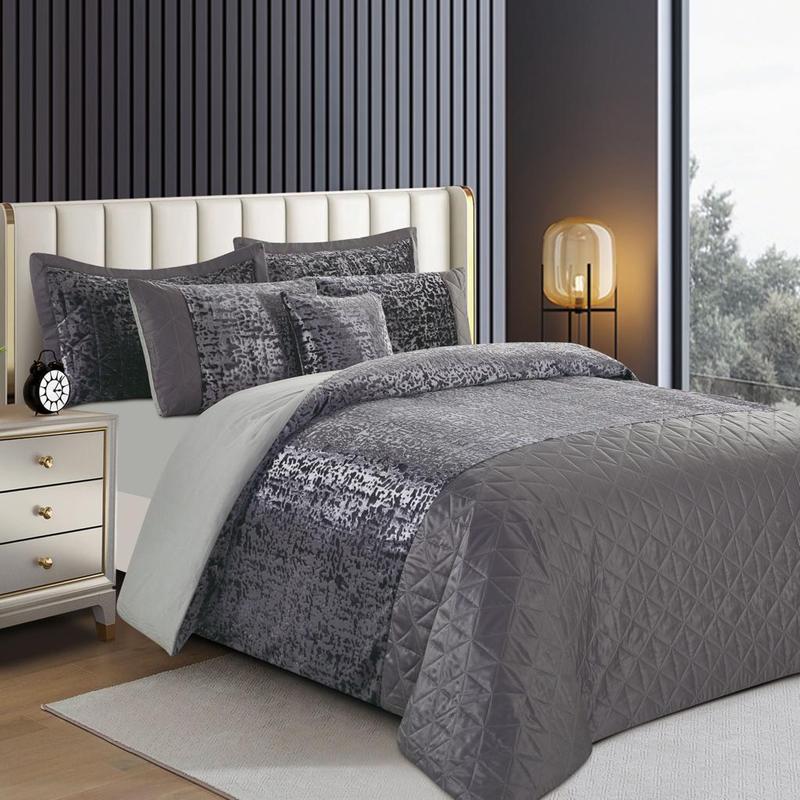 "Luxury Redefined: Explore Our Premium Plush Duvet Cover Collection in Double, King, and Super King Sizes" 4