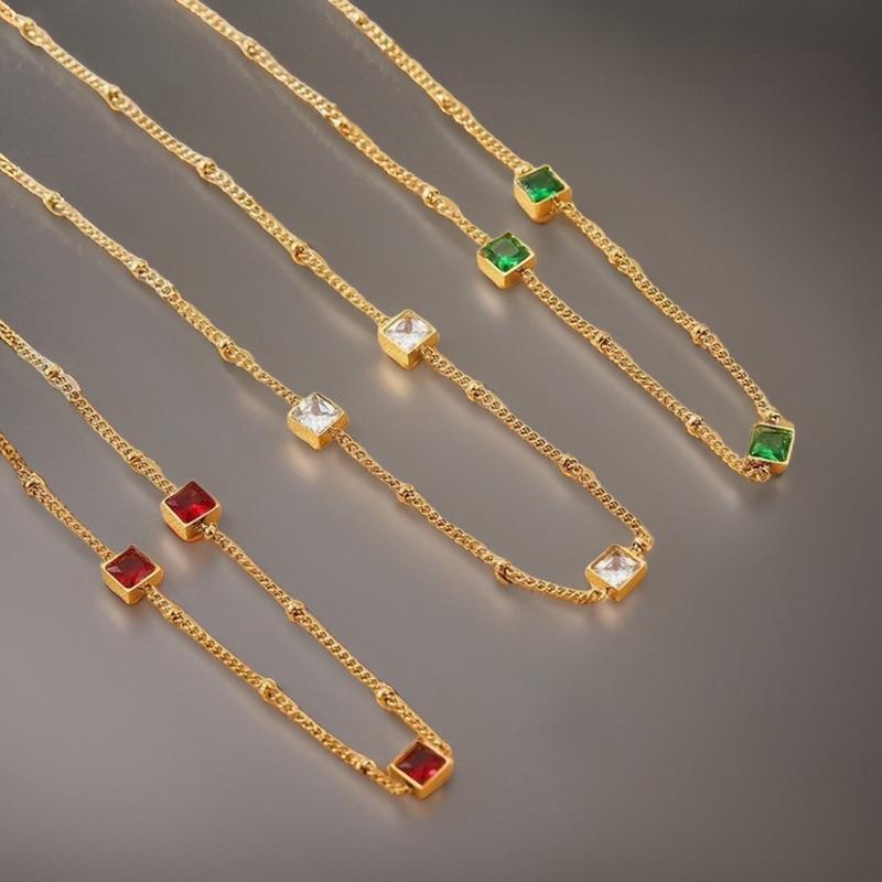 Vikki Square Zircon Necklaces / Stainless Steel 0