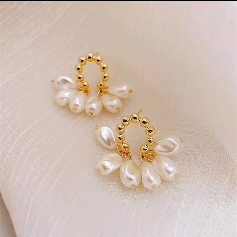 Baroque Pearl Earrings 2