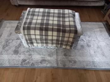 Product Review of DIAMOND SHAPED GREEKY NON SLIP MACHINE WASHABLE GREEKY DESIGN SOFT 160X230CM AND 200X300CM from a**e 1