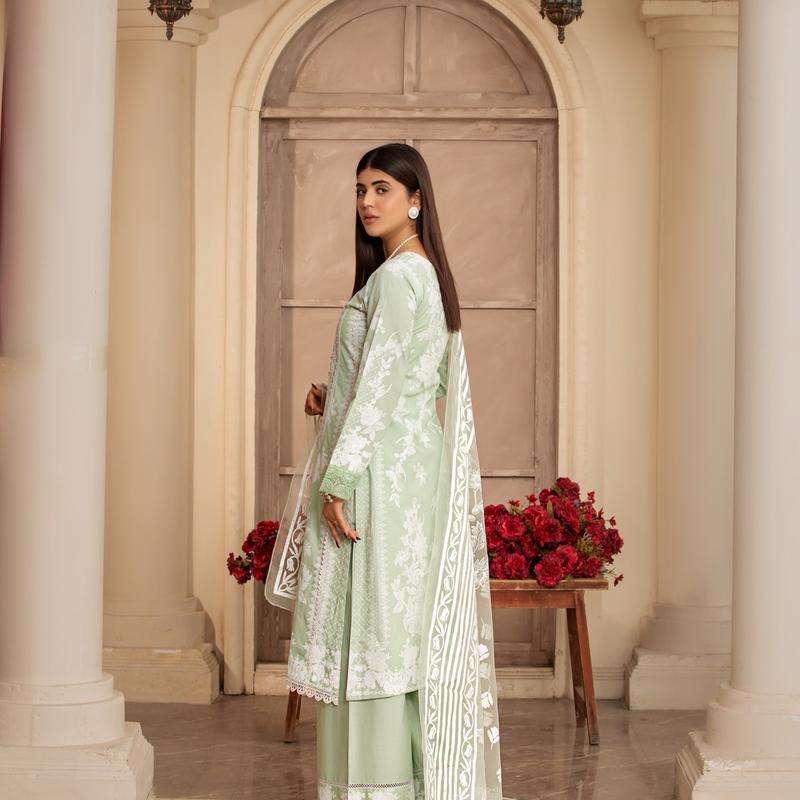 3 Pc Ready To Wear Cambric Cotton Embroidered Suit 1