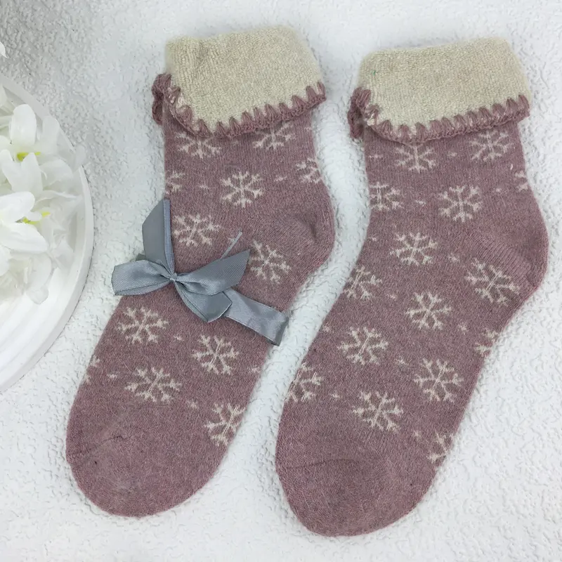 Warm And Cozy Slipper Cuffed Socks With Snowflake Prints for Women 1