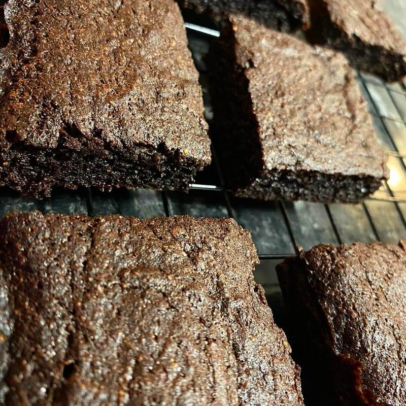 Groovy Keto Chocolate Brownie Mix | Low Carb | Keto Friendly | Sugar Free | Only 0.8g Net Carbs Per Brownie | Keto Baking Mix, Diabetic Friendly - 240g Pouch… Bake chocolate mix 4