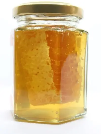 Delicious all natural British Honey with a chunk of Honey Comb in every jar - Direct from the beekeeper 1