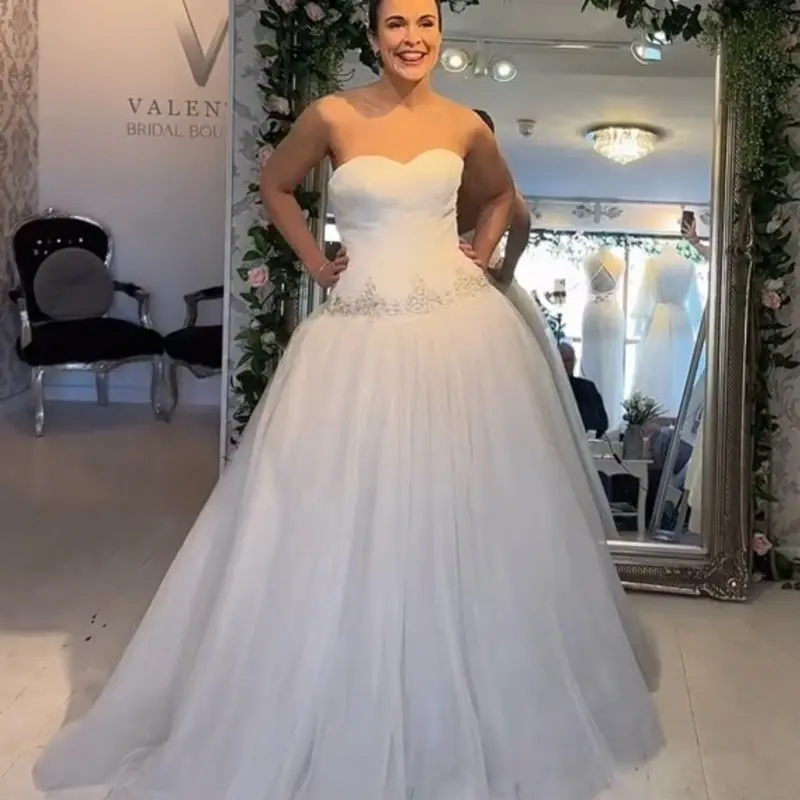 Orianna Ivory  tulle Aline Wedding Dress - Size 8 Valentia Bridal Boutique - Original, Bridal, Check, Day, Simple, Dream, Womenswear