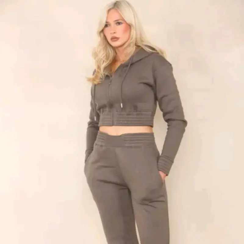 Cropped Hoodie Zip up Top & Jogger  Co-Ord Set Womenswear 3
