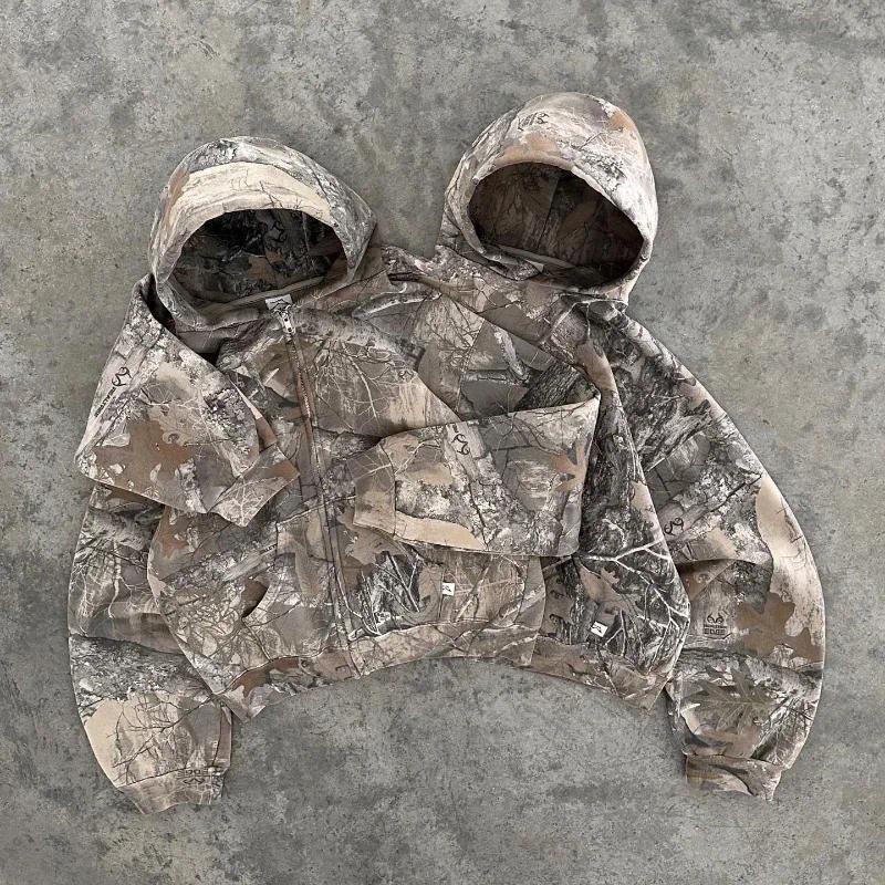 Product Introduction of New Y2k Streetwear Hoodie Retro Camouflage Oversized Loose Hoodie for Mens and Womens Harajuku Punk Rock Fashion Pullover Hoodie Menswear Sweatshirts 6