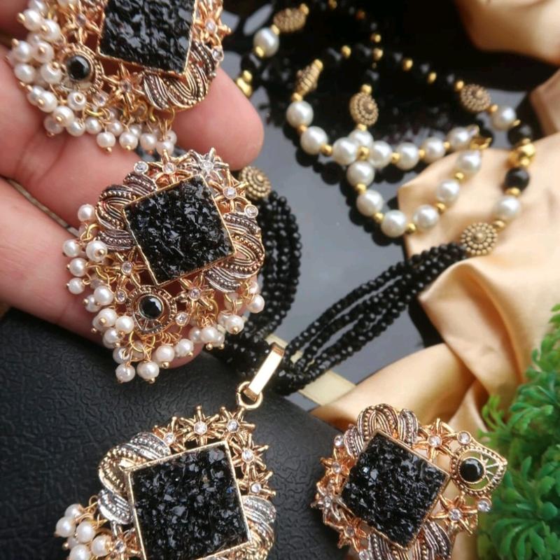 fancy party new necklace with earrings and ring 1