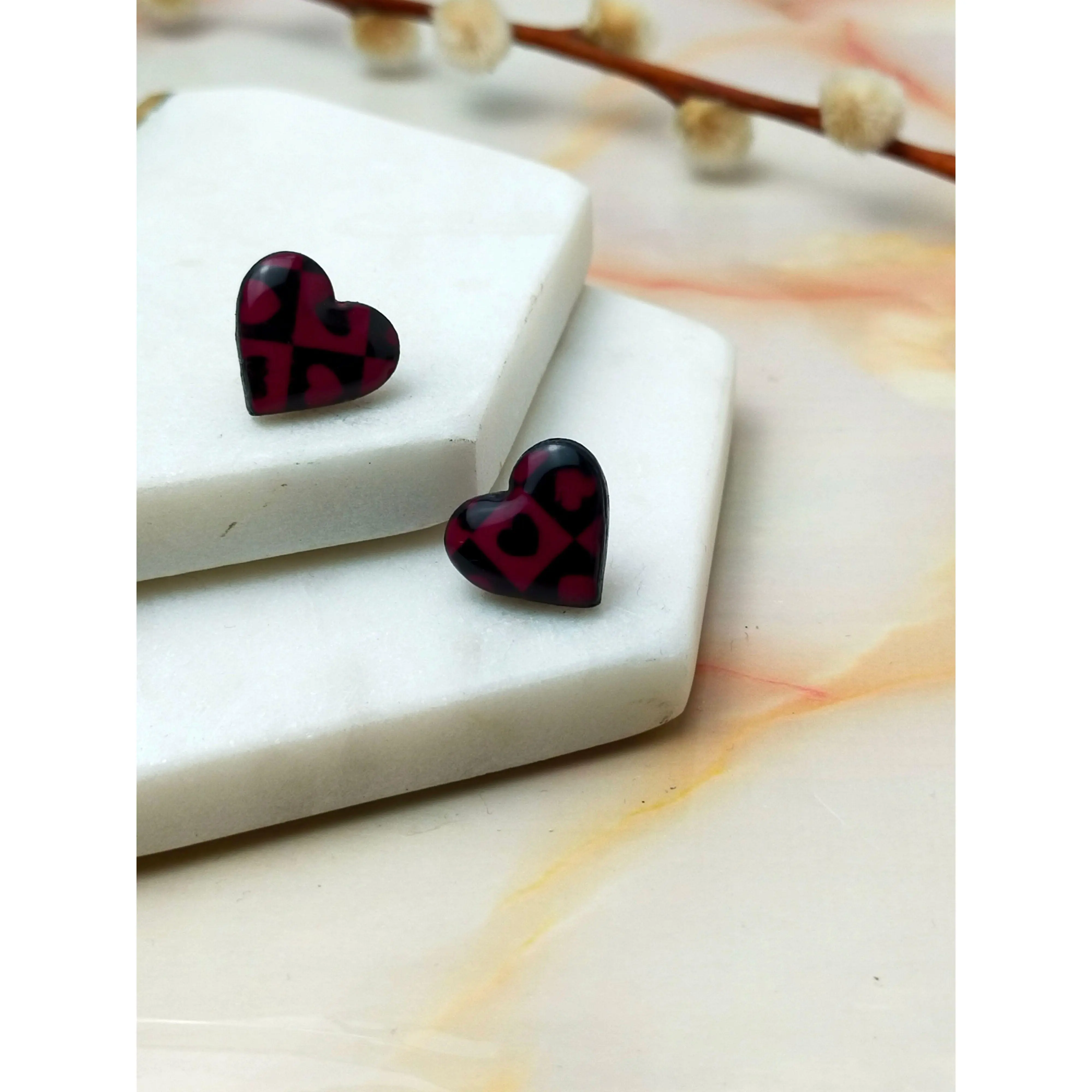 "Lexi" Checkmate Wine & Black Heart Studs