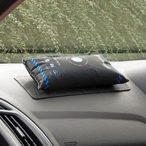 1kg Silica Gel Car Dehumidifier, Dry Air, Reusable Moisture Absorber Bag, Automotive Dehumidifier, Keep Windows Fog-Free. Prevents Condensation and Mold, Includes 1 x Anti Slip Mat