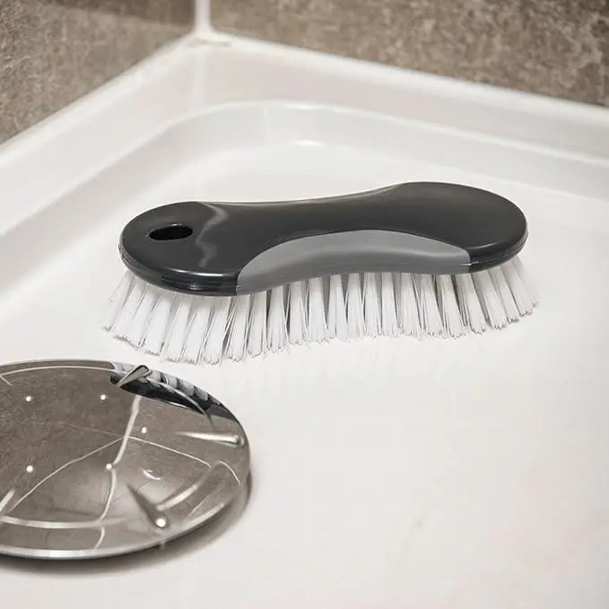 Scrubbing Brush with Soft Rubberised Grip and Durable Bristles, Metallic Graphite, 16.5 x 8 x 5 cm 1