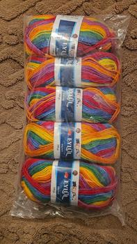Product Review of Eylul knitting crochet yarn 5x100g balls from T**y H**8 0