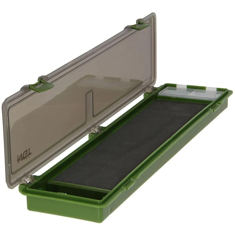 NGT Plastic Rig 900 - Plastic Stiff Rig Wallet with Pins (215) 4